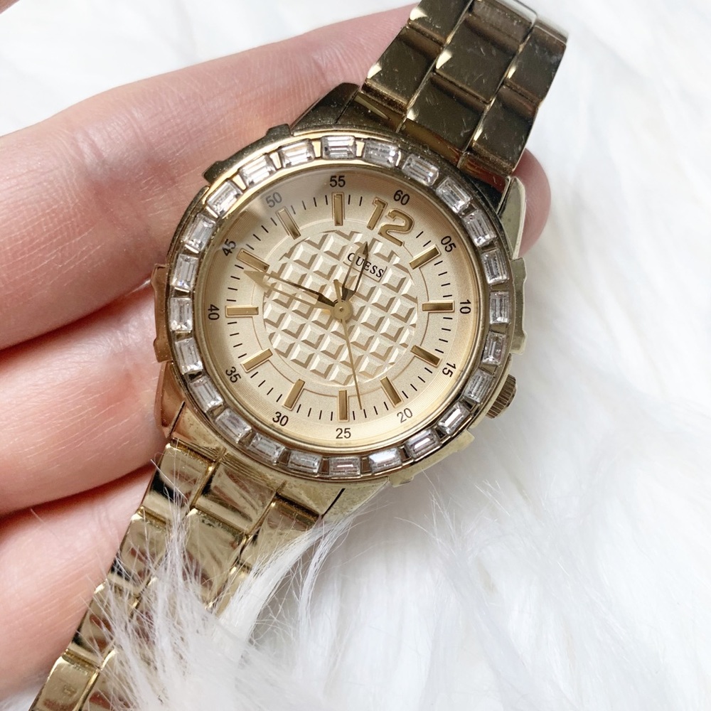 GUESS Gold Watch - Picture 1 of 4
